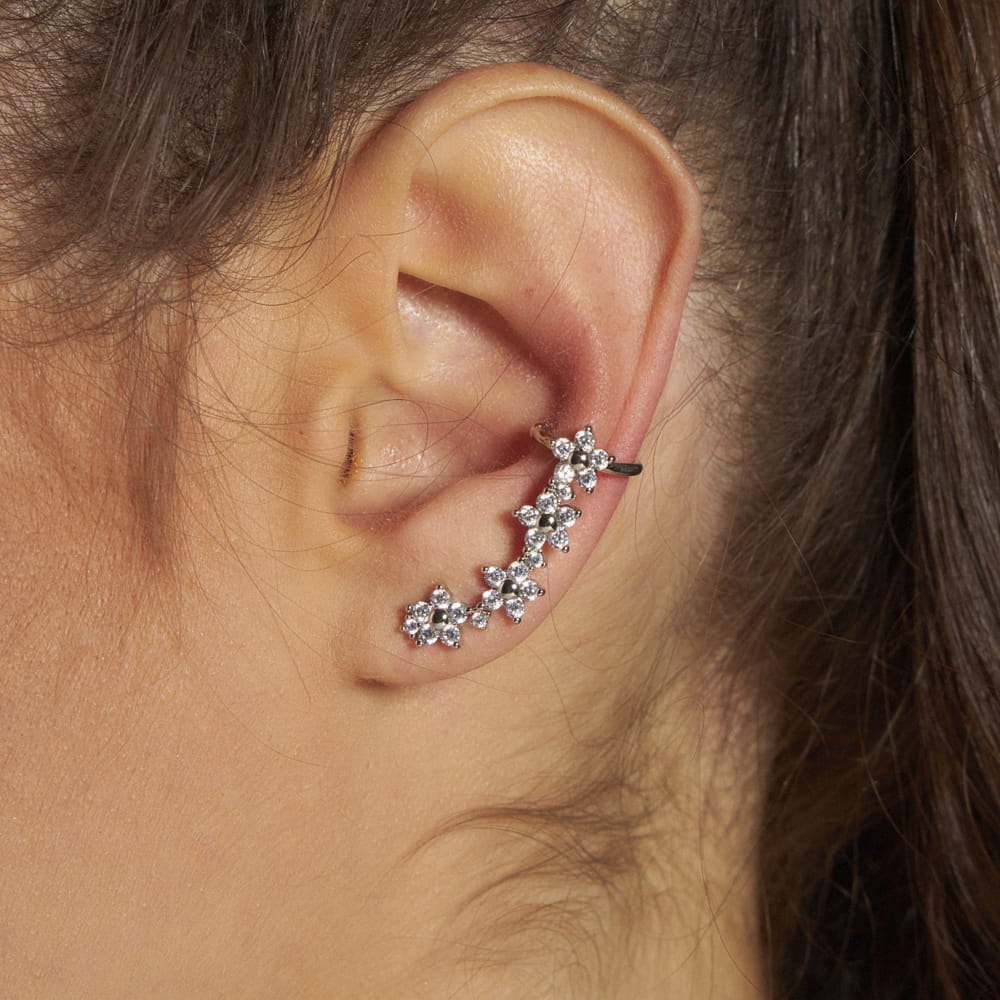 Ear Cuff Com Flores e Zircônias Banho Ródio Branco