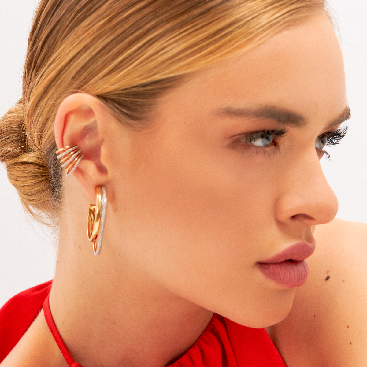 Piercing Seis Voltas Liso E Cravejado De Zircônias Banho 2 Tons